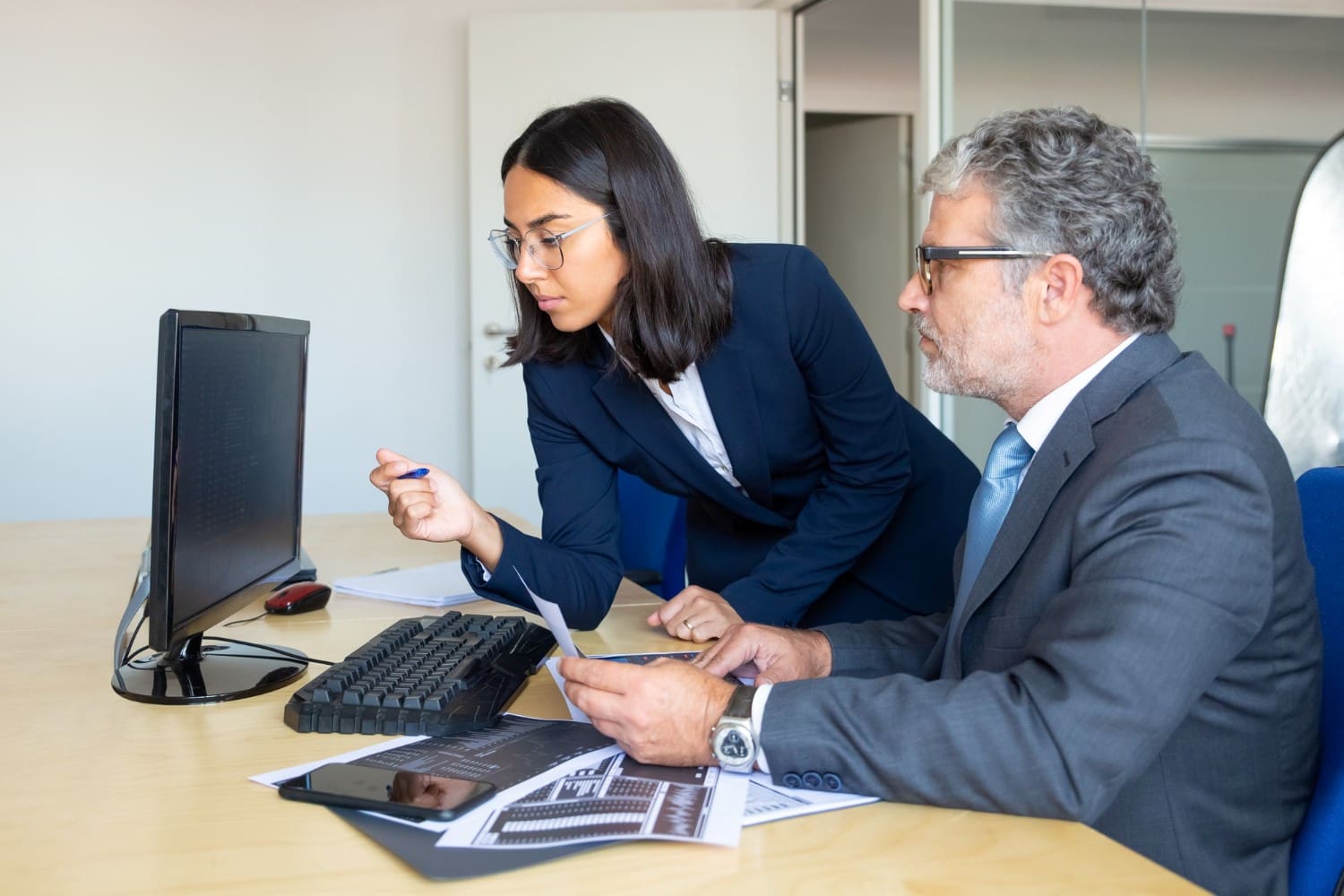 Allstate Fund Pros | What Is a Business Line of Credit, and How Does It Work? Allstate Fund Pros|What Is a Business Line of Credit, and How Does It Work?